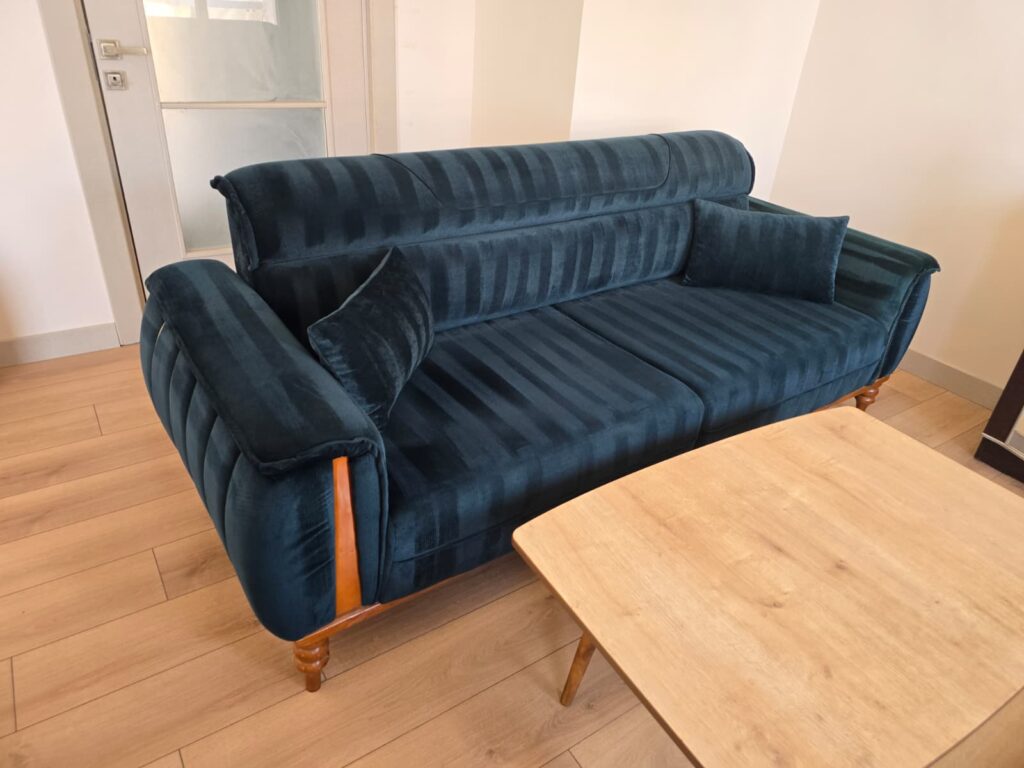 İskenderun koltuk yıkama hizmeti sonrası temizlenmiş koltuk